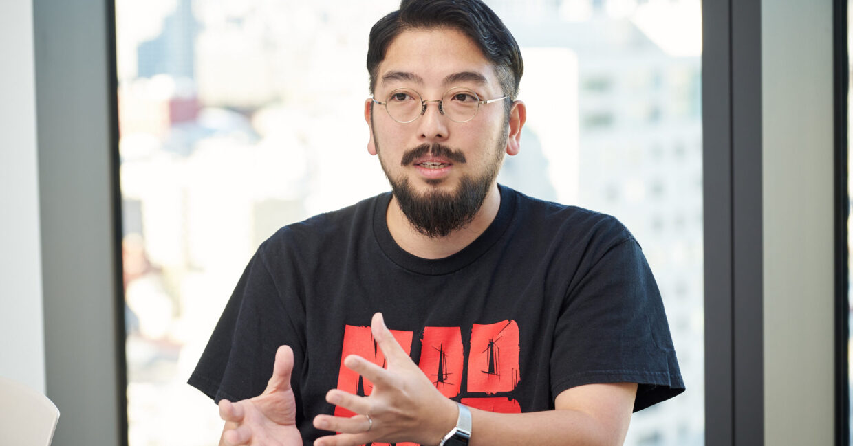 日清食品ホールディングス